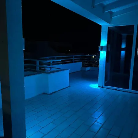 Daire Sea & Mountain View Penthouse *