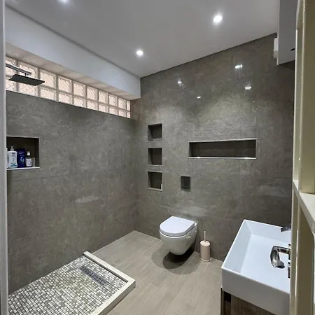 Daire Sea & Mountain View Penthouse